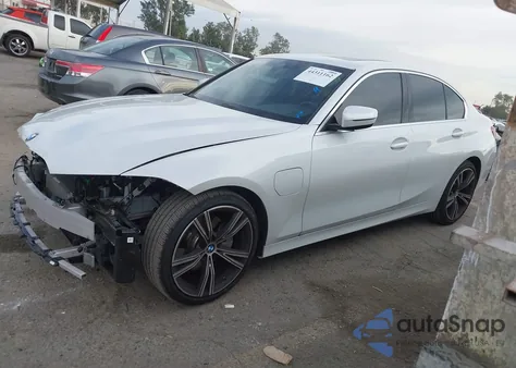 2021 BMW 3 Series 330E из США, поврежденный, VIN 3MW5P7J00M8C00765